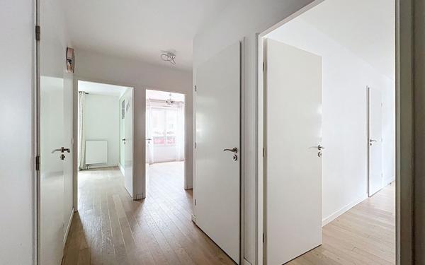 Appartement à vendre    4 pièces • 85,15 m2 Suresnes
