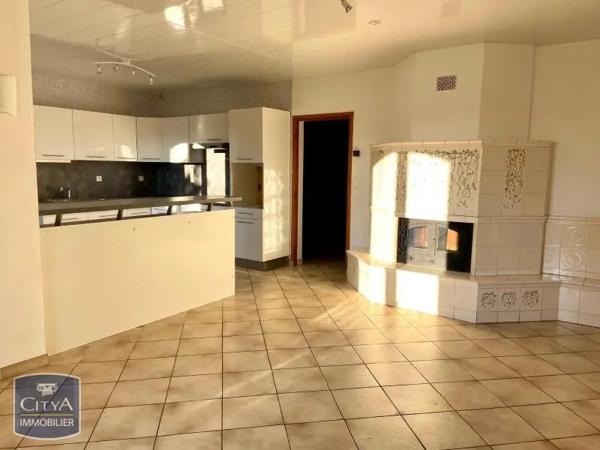 Maison à louer 8 pièces 280m²