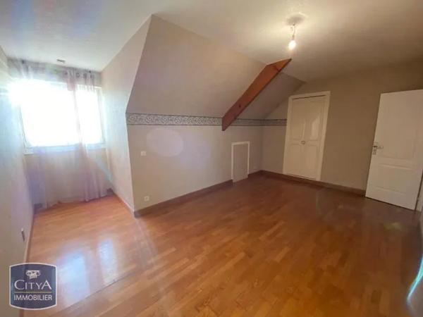 Maison à louer 8 pièces 280m²