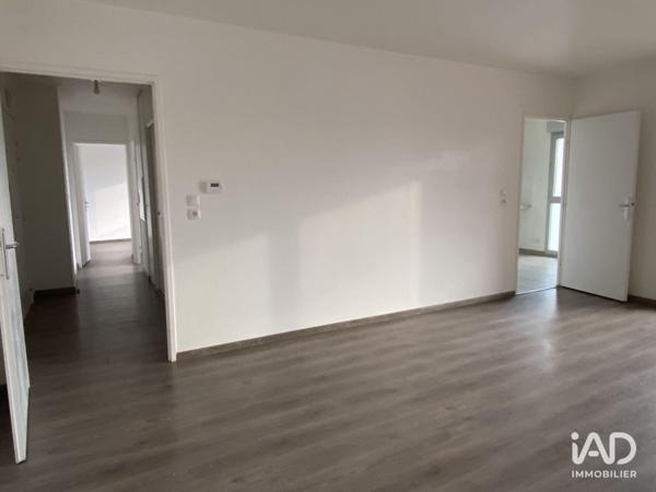 Location appartement 3 pièces 66 m² Saint-Jean-de-Braye