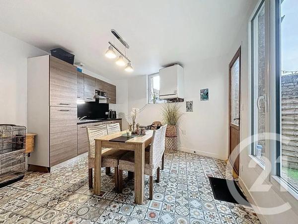 Maison à vendre  3 pièces - 65,99 m 2   NOYON  - 60