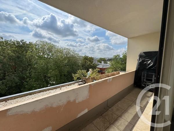 Appartement T2 à vendre  2 pièces - 56 m 2   VILLENEUVE D ASCQ  - 59