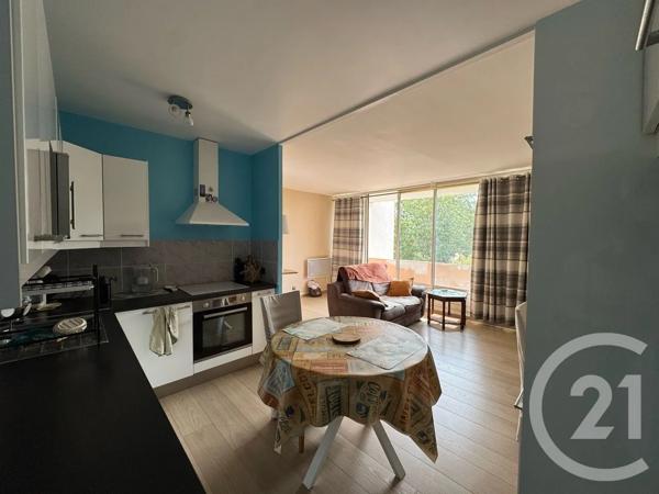 Appartement T2 à vendre  2 pièces - 56 m 2   VILLENEUVE D ASCQ  - 59