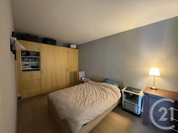 Appartement T2 à vendre  2 pièces - 56 m 2   VILLENEUVE D ASCQ  - 59