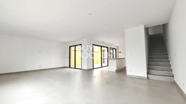 Villa contemporaine NEUVE à Saint-Cyprien 4 pièce(s) 127 m2. Elégance, Confort et Intimité au coeur du résidentiel LE GREEN.