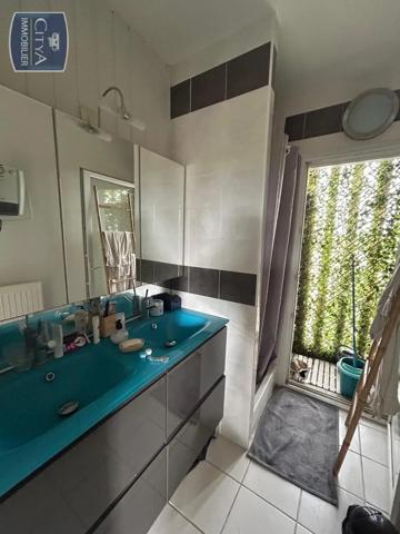 Appartement à louer 2 pièces 54.19m² Mérignac (33700)