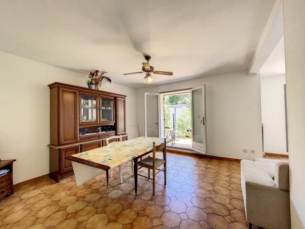 À vendre : maison confortable à Istres, idéale pour toute la famille