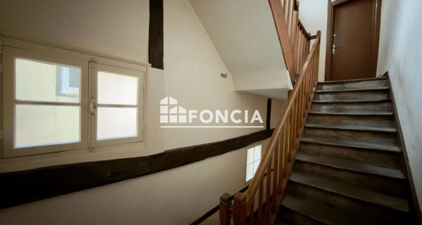 À vendre Studio 27.1 m² - Rodez 12000