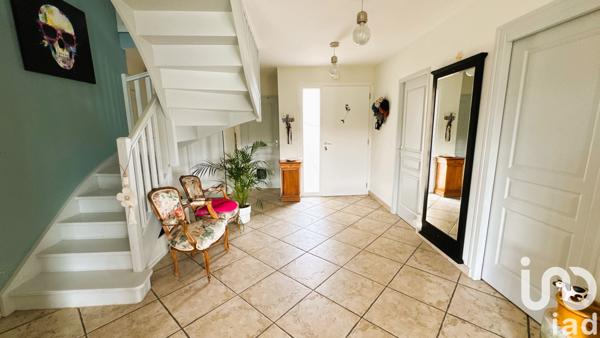 Maison à vendre 6 pièces 215 m² Saint-Julien-en-Genevois