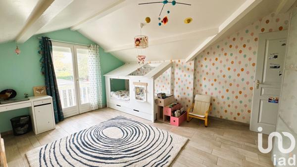 Maison à vendre 6 pièces 215 m² Saint-Julien-en-Genevois