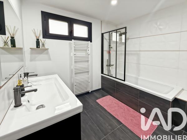 Maison à vendre 5 pièces 137 m² Champigny