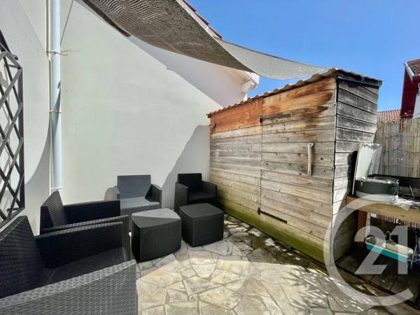 Appartement T2 à vendre  2 pièces - 49 m 2   ANGLET  - 64