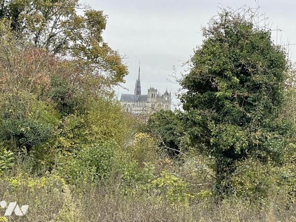 Terrain à bâtir avec permis- 6663m² - Un pavillon