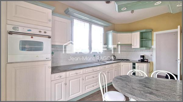 Vitré, Jardin du Parc : maison à révéler