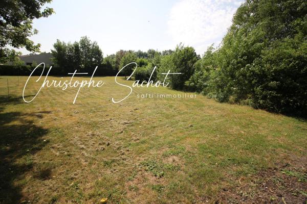 Parcelle à bâtir de 900m2 sur Marigny