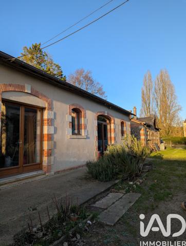 Maison à vendre 7 pièces 238 m² Bazouges Cré sur Loir