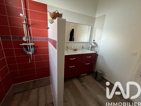 Maison à vendre 7 pièces 238 m² Bazouges Cré sur Loir
