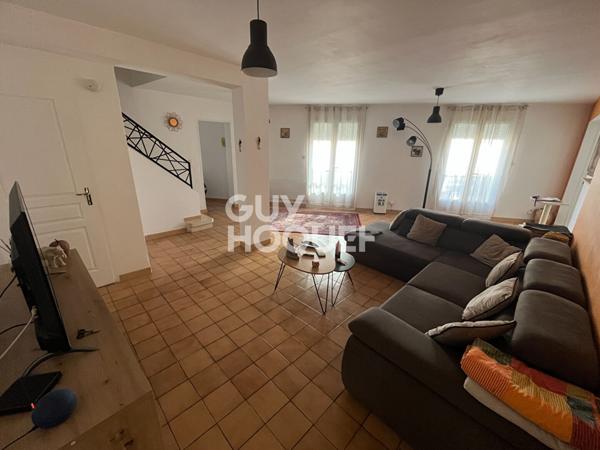 À vendre : Appartement spacieux pleinde charme de 5 pièces à Saint Laurent de la Salanque