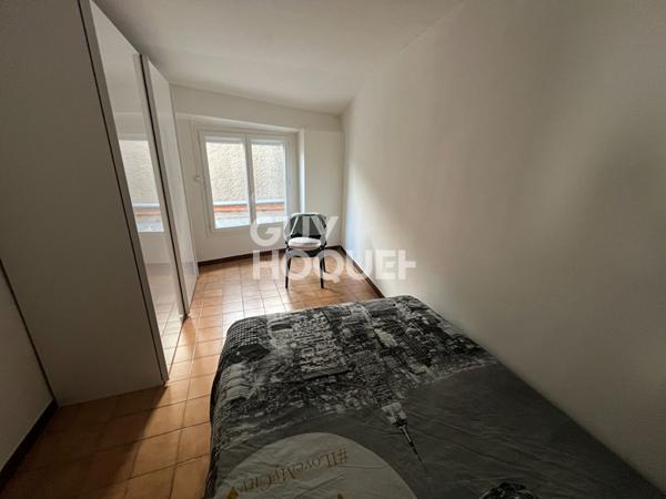 À vendre : Appartement spacieux pleinde charme de 5 pièces à Saint Laurent de la Salanque