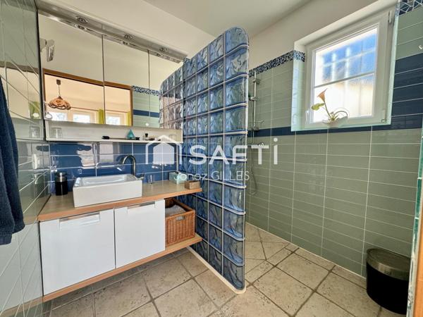 Villa bord de mer de 5 chambres