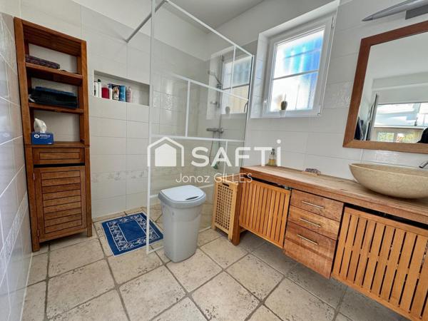 Villa bord de mer de 5 chambres