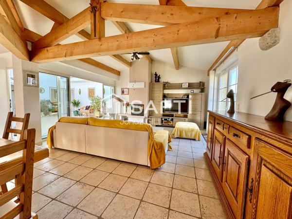 Villa bord de mer de 5 chambres