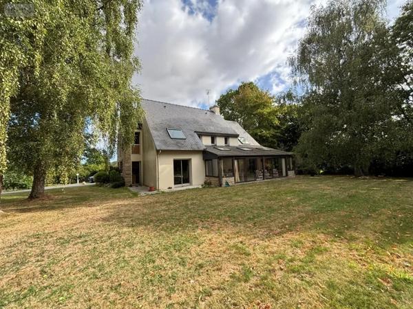 Achat - Maison La Roche-Jaudy 22450 8 pièces 228 m 2 4000 m 2