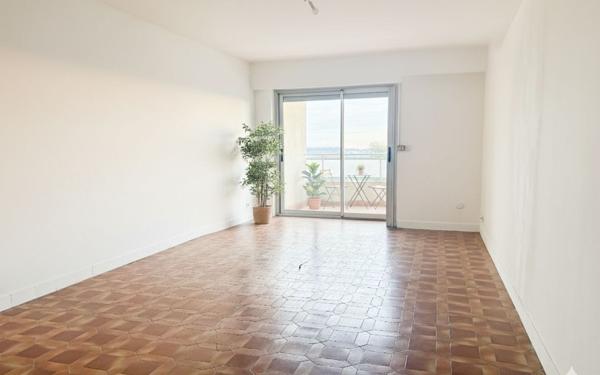 Appartement à vendre    4 pièces • 82,15 m2 Grasse