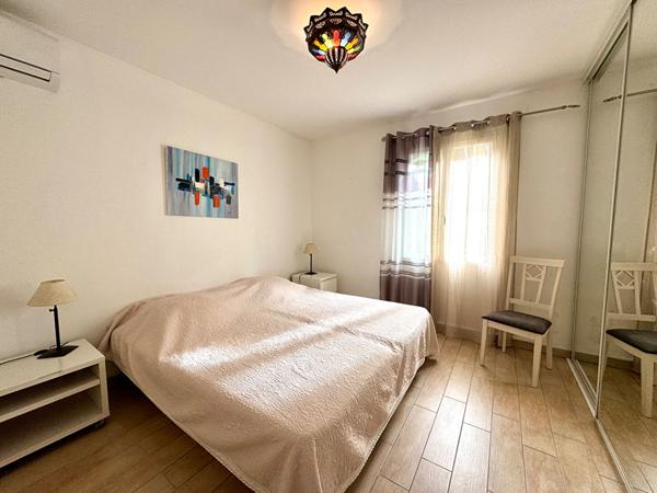 Maison Saint-cyr-sur-mer 153 m2