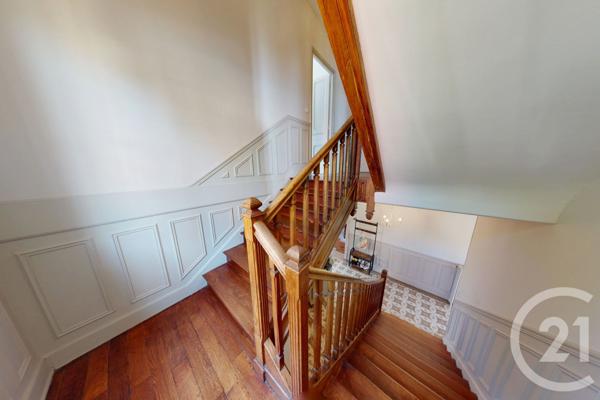 Maison à vendre  10 pièces - 227 m2 ST QUENTIN - 02