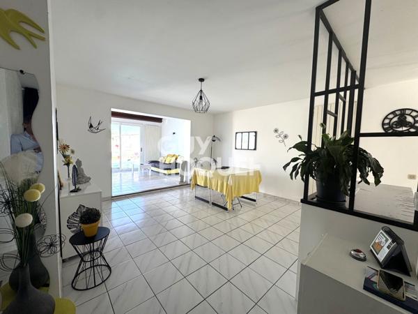 Maison à vendre de 5 pièces de 100 m²