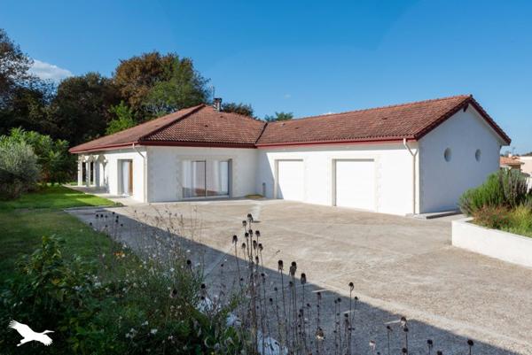 Maison à vendre |  Saint-Pierre-du-Mont |  5 pièces | 184 m²