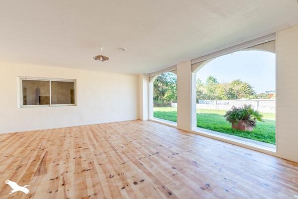 Maison à vendre |  Saint-Pierre-du-Mont |  5 pièces | 184 m²