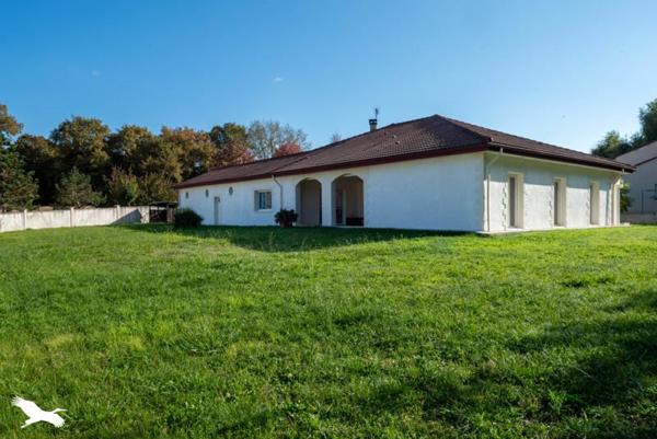 Maison à vendre |  Saint-Pierre-du-Mont |  5 pièces | 184 m²