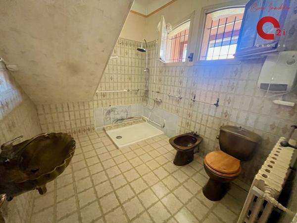 Maison 5 pièces - 156 m² Exclusivité efficity