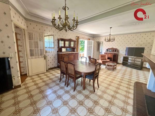 Maison 5 pièces - 156 m² Exclusivité efficity