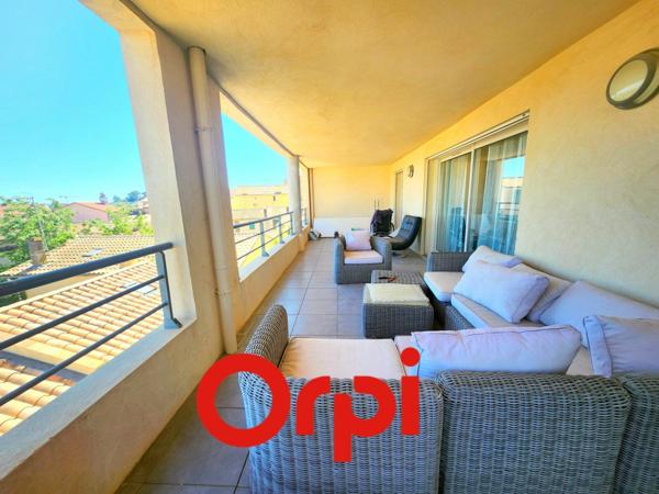 Appartement à vendre    2 pièces • 50,59 m2 Bandol