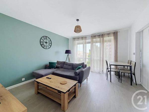 Appartement T4 à vendre  4 pièces - 75 m 2   TROYES  - 10