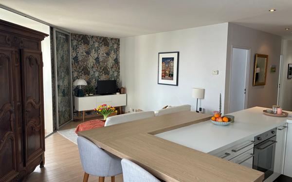 Appartement à vendre    3 pièces •  Lyon 6