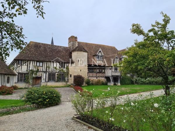 Manoir du XVe siècle classé MH aux portes de Deauville