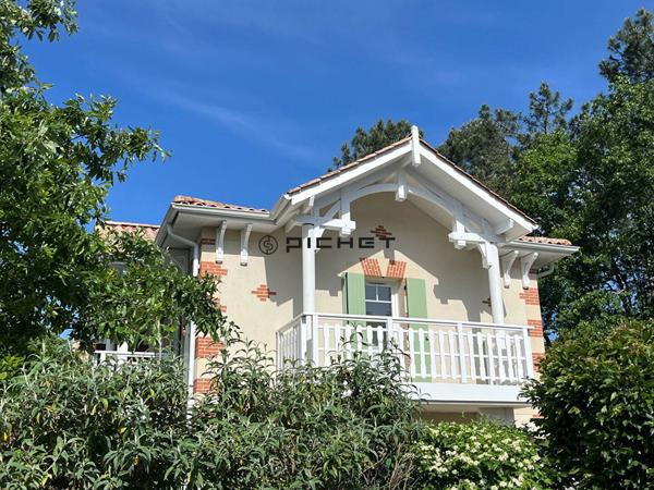 Appartement 2 pièces 39 m² LANTON - 33138