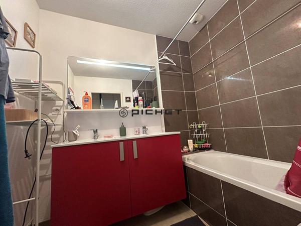 Appartement 3 pièces 73 m² PESSAC - 33600