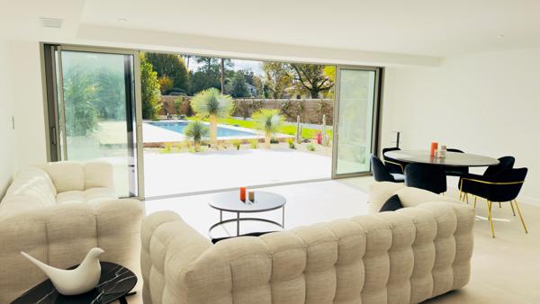 GUJAN-MESTRAS VILLA 204M2 T7 LA HUME, TERRAIN 1100 m², PISCINE, GARAGE