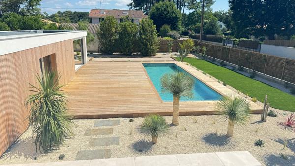 GUJAN-MESTRAS VILLA 204M2 T7 LA HUME, TERRAIN 1100 m², PISCINE, GARAGE