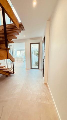 GUJAN-MESTRAS VILLA 204M2 T7 LA HUME, TERRAIN 1100 m², PISCINE, GARAGE