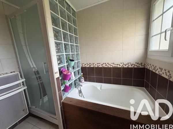 Maison à vendre 5 pièces 103 m² Mesnils-sur-Iton