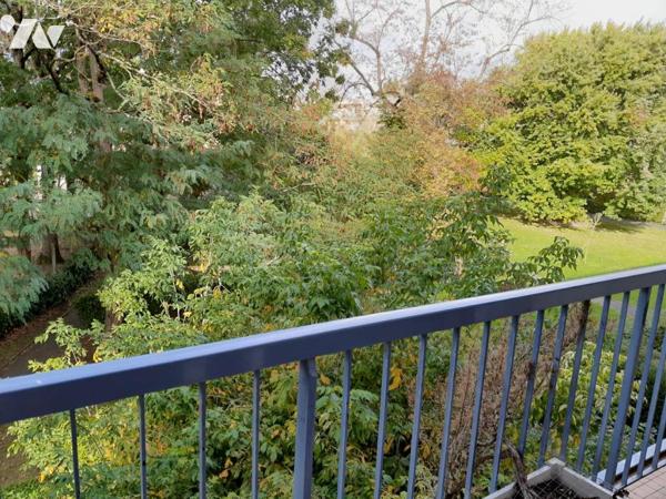 SARAN - RESIDENCE "Les Rives du Lac" - Appartement T3 (75,12 m²) - Parking privatif