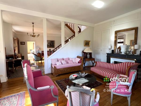 Maison 12 pièces - 336 m² Exclusivité efficity