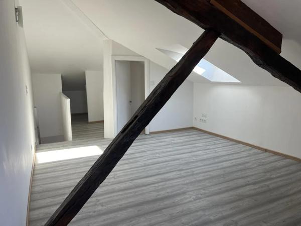 Appartement à louer à Villefranche-de-Rouergue (12200)
