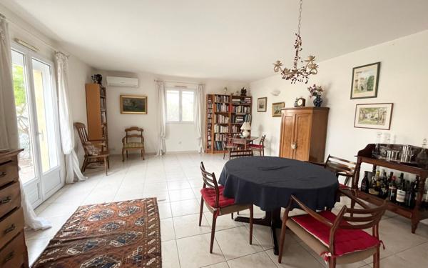 Maison à vendre    4 pièces •  Mèze